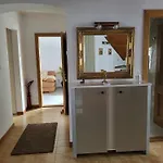 Varlak Apartmans ✷ ✷ ✷ Apartament Siófok
