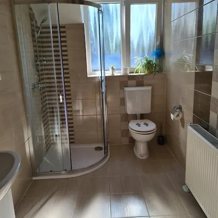 شقة Varlak Apartmans ✷ ✷ ✷