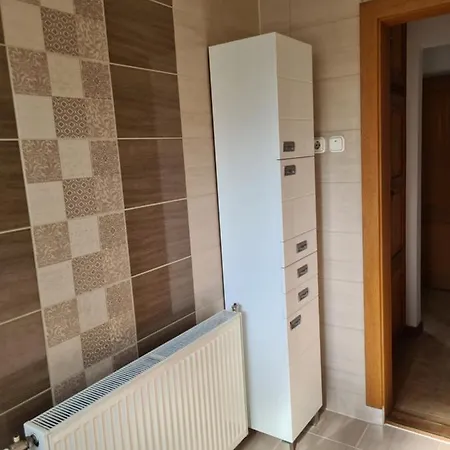 Varlak Apartmans ✷ ✷ ✷ Апартаменты *