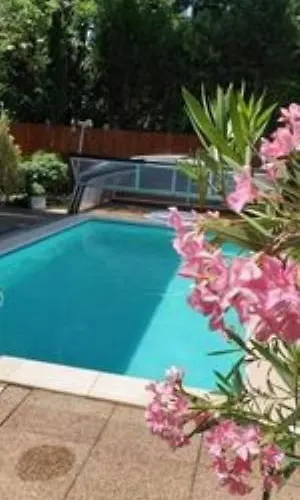 Varlak Apartmans ✷ ✷ ✷ * Siófok