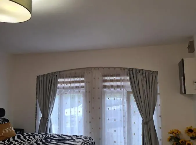 Varlak Apartmans ✷ ✷ ✷ Apartament *