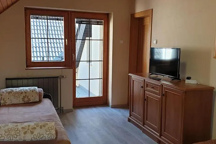 Varlak Apartmans ✷ ✷ ✷ * Siófok