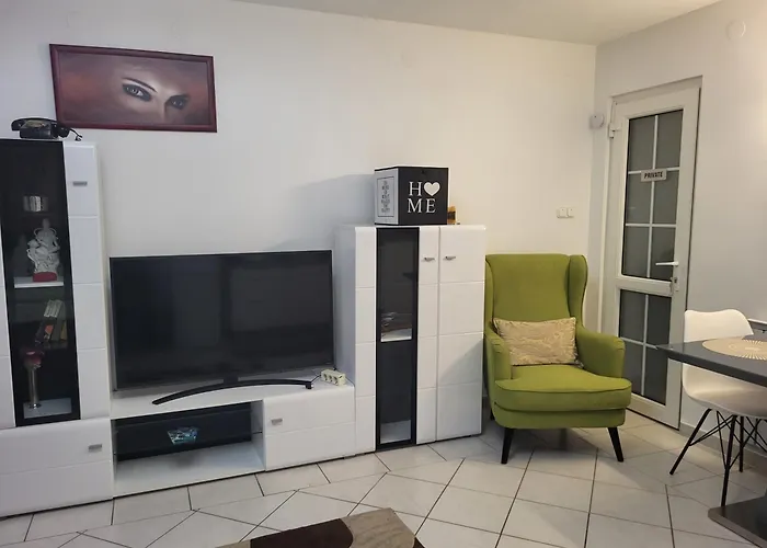 Apartament Varlak Apartmans ✷ ✷ ✷